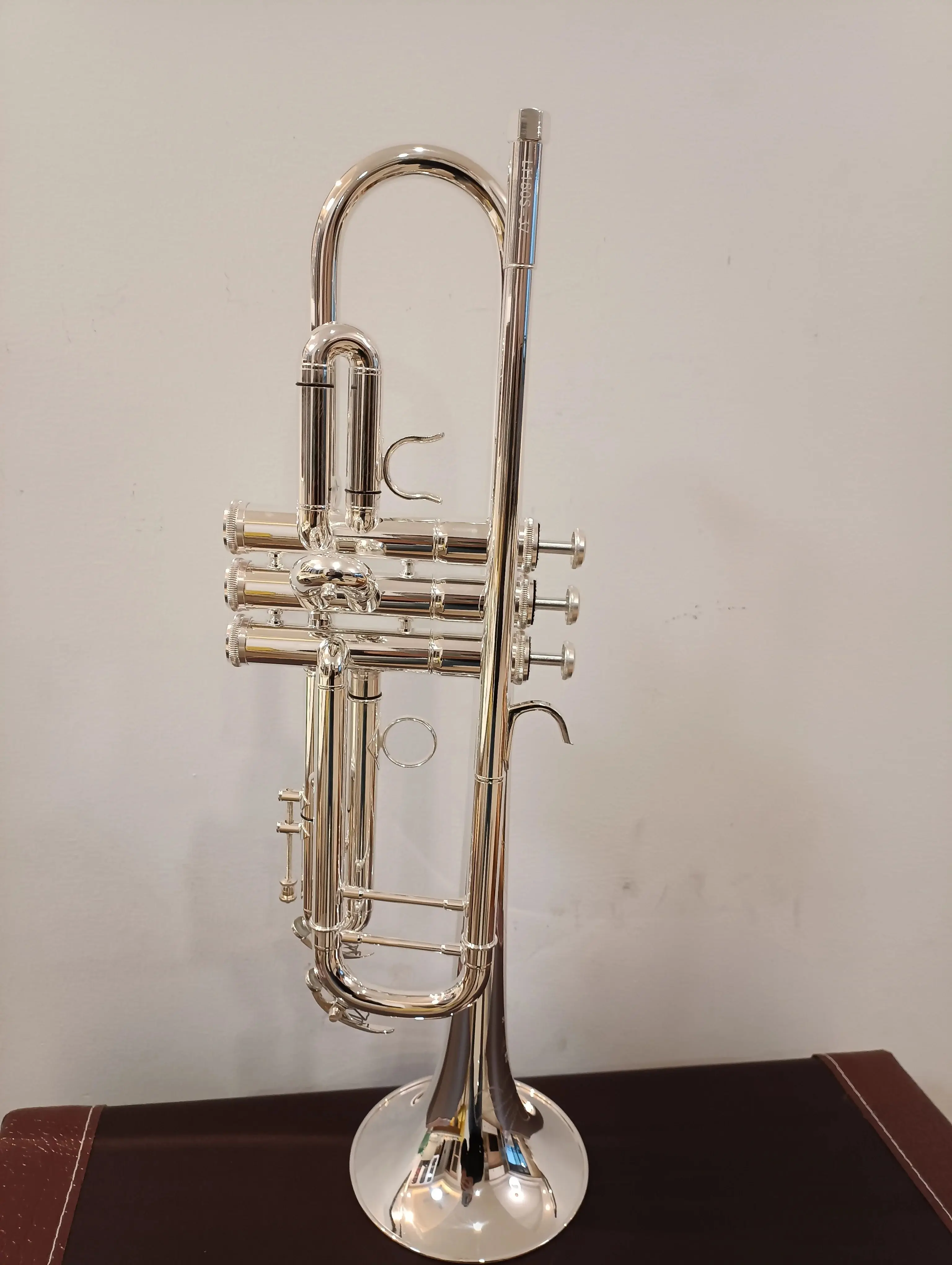 Trumpet Model 37 Silver Plated LT180S-37 Trumpete trompete with Blue Case