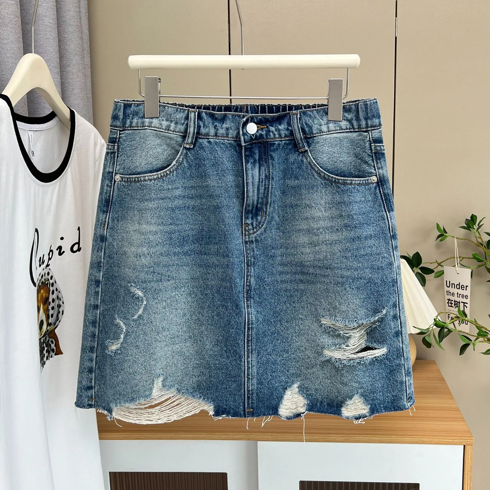 Plus Size Women's Denim Skirt Summer New Fashion Premium Ripped Holes 100KG Mid-length Skirt With Safety Short Pants 9368
