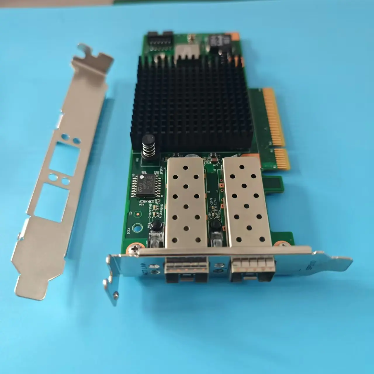 インテル X520-DA2 E10G42BTDA SR2 82599ES デュアル光ポート 10