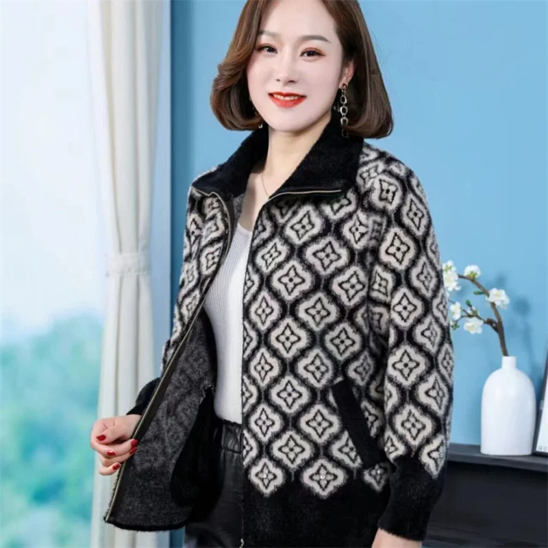 2023 Spring New Lmitation Mink Fleece Thickened Coat Foreign Style Mid Aged Elderly Women Autumn Winter Short Loose Version Top