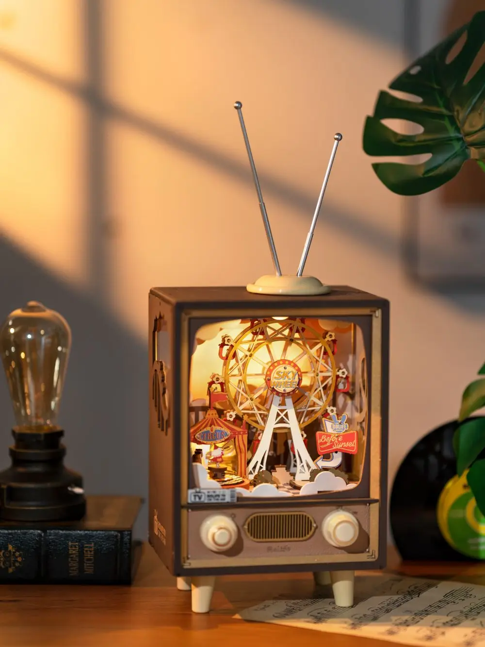 Robotime Rolife Sunset Carnival Music Box Cutebee Dollhouse