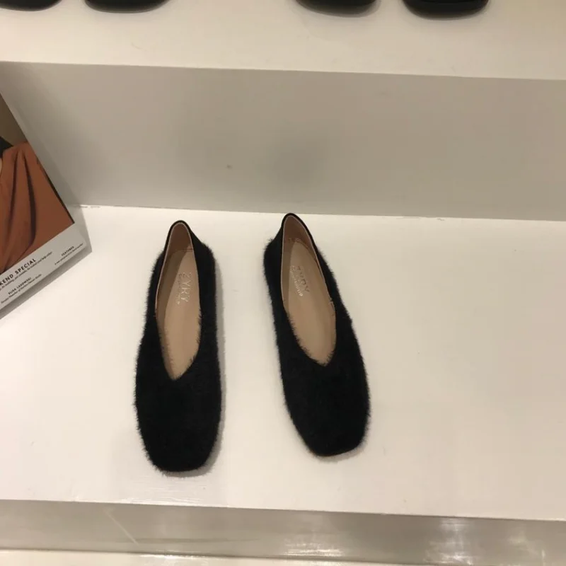 

2024 Spring New Single Shoe Shallow Mouth Cover Foot Square Head Women's Anti Slip Low Heel Fashion Lightweight and Comfortable