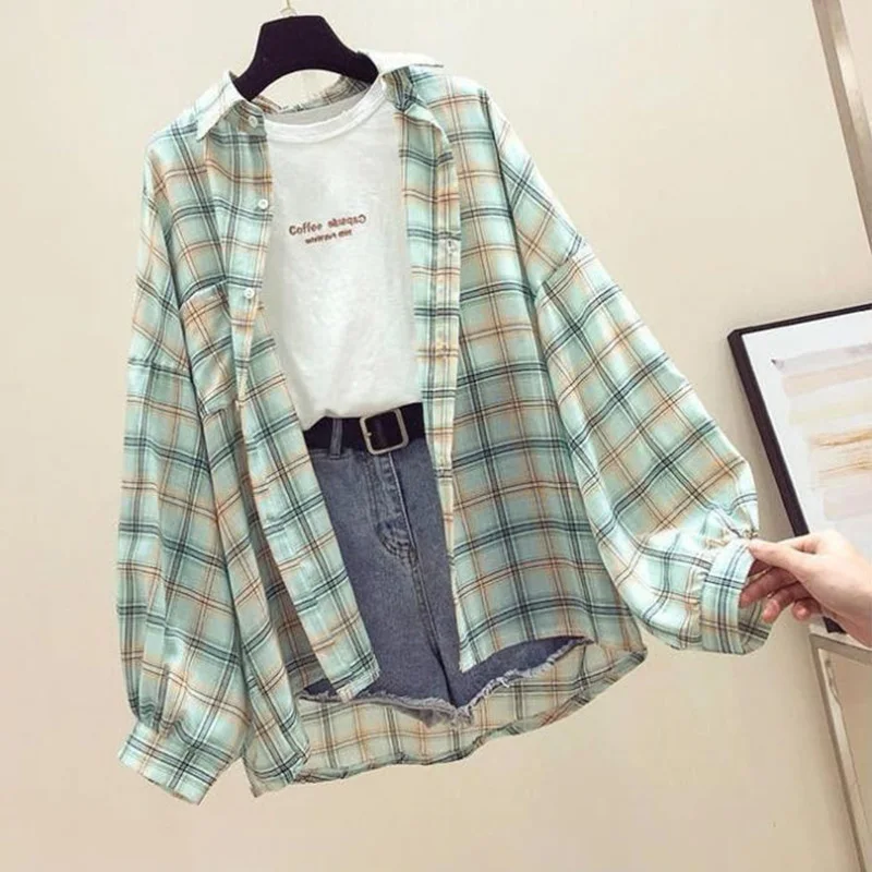 Korean Style Plaid Classic Loose Shirts Blouse Women Daily Cute Student Women Clothing Fashion Vintage Shirt