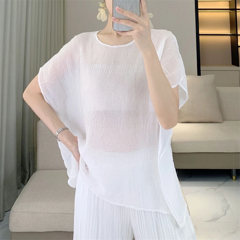 LANMREM Pleated Trendy Lightweight Women's T-Shirt Loose Simple High-End Embossed Design Black Short Sleeve Pullover Top 2DB4492 - Image 5
