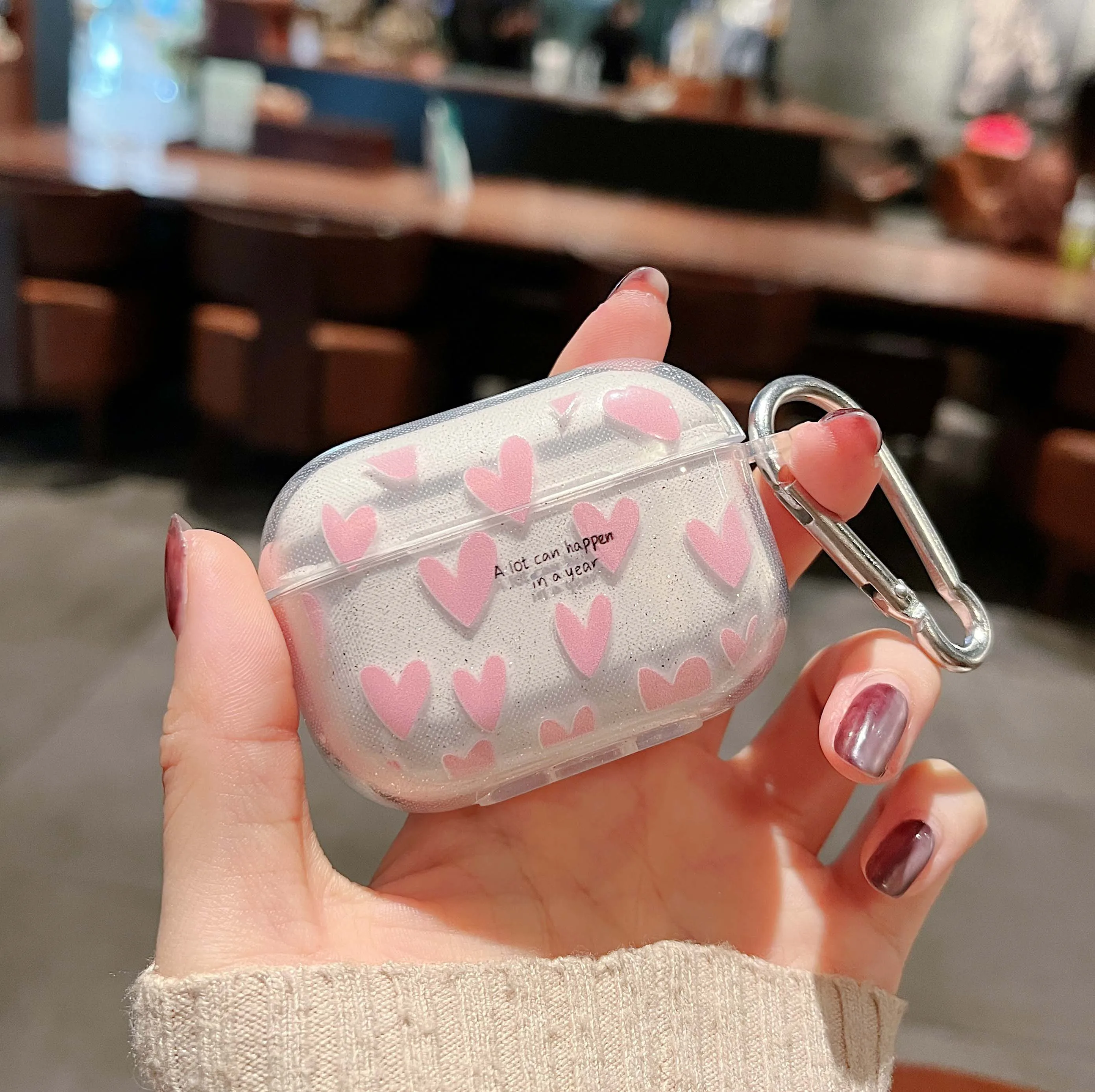 Рисунок 2 - Блестящий мультяшный розовый чехол