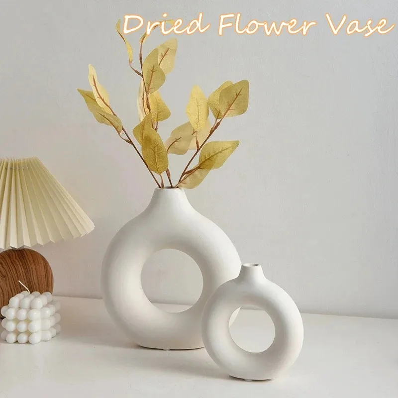 Creative Donut-Shaped Vase, Nordic-Style Plastic Vase, Minimalist Floral Arrangement, Table Setting, Home Living Room Decoration 3