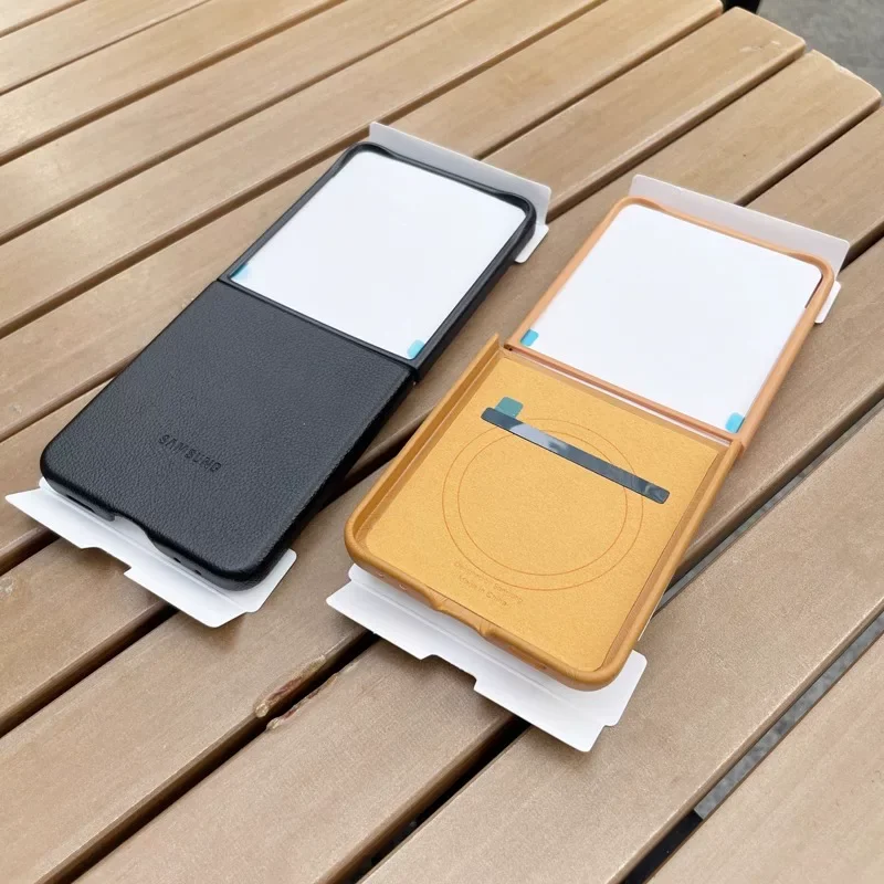 Premium Genuine Leather Case with Magnetic Wireless Charging