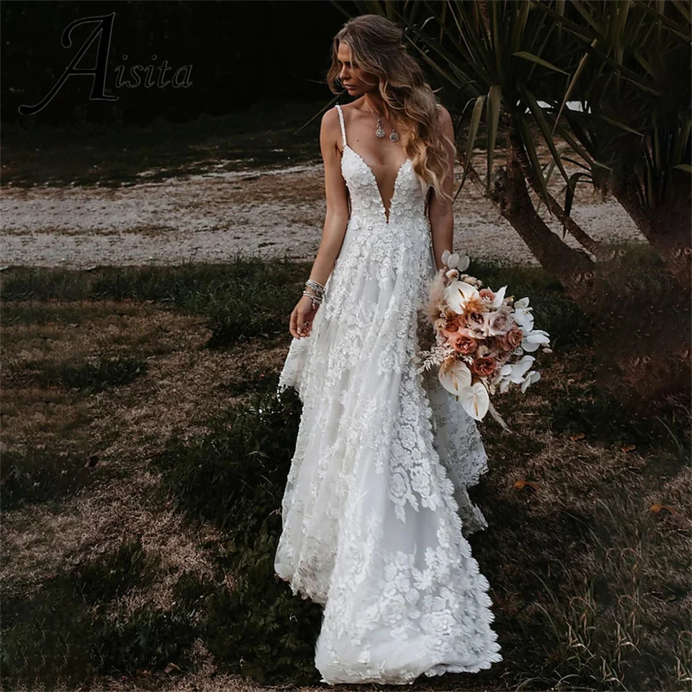 Customized A-Line Bride Dresses V Neck Spaghetti Strap Court Train Lace Wedding Dress For Woman Wedding Dress Vestidos De Novia