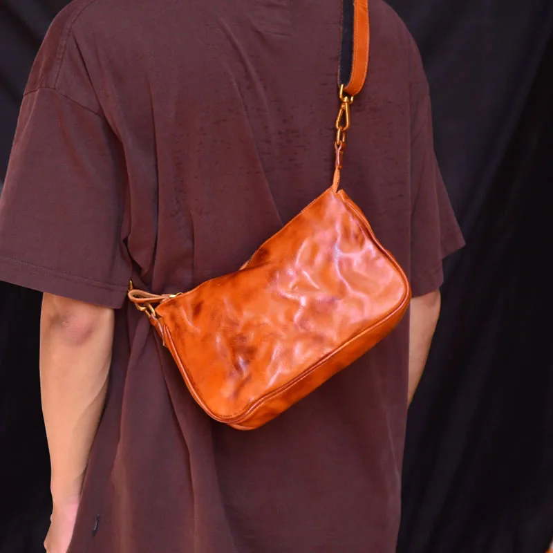 

AETOO New wrinkle gender-free shoulder bag fashion personality chest bag small square bag small body bag fashion crossbody bag