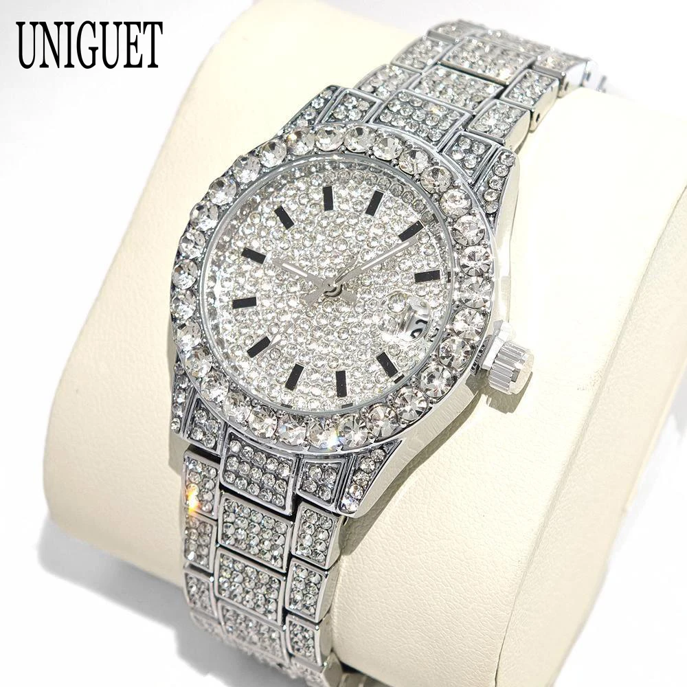 Orologio UNIGUET - Dettaglio numeri romani