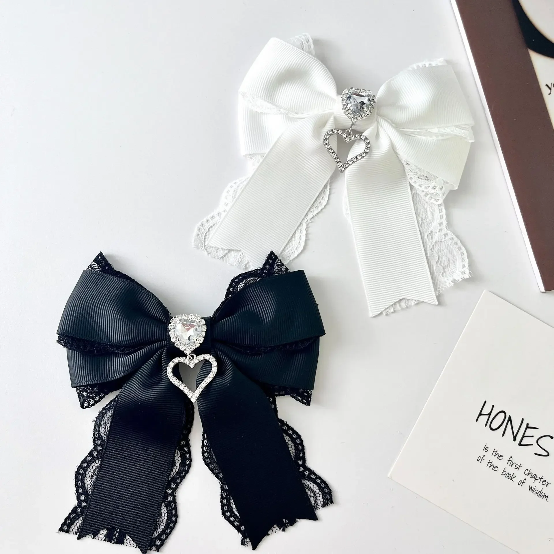 Bow Tie Brooch Heart Shape Rhinestone Pendant Pin Clips Handmade Jewelry Accessories for Women