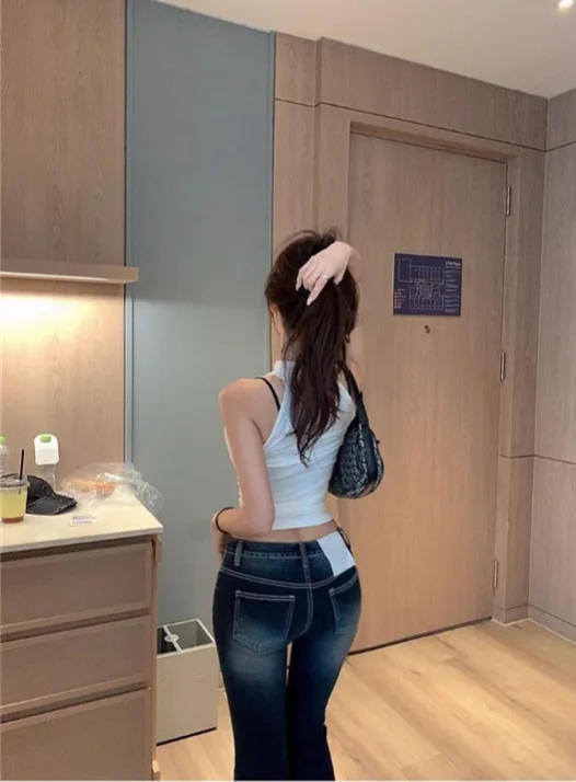 Women's Knit Strap Crop Tank Top