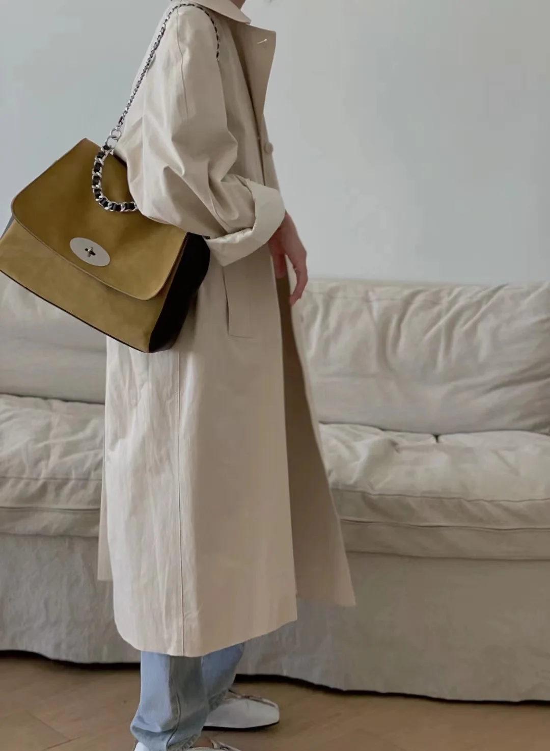 High Quality Fashion Suede Single Shoulder Bag with Large Capacity for Autumn and Winter Simple Commuter Handbag