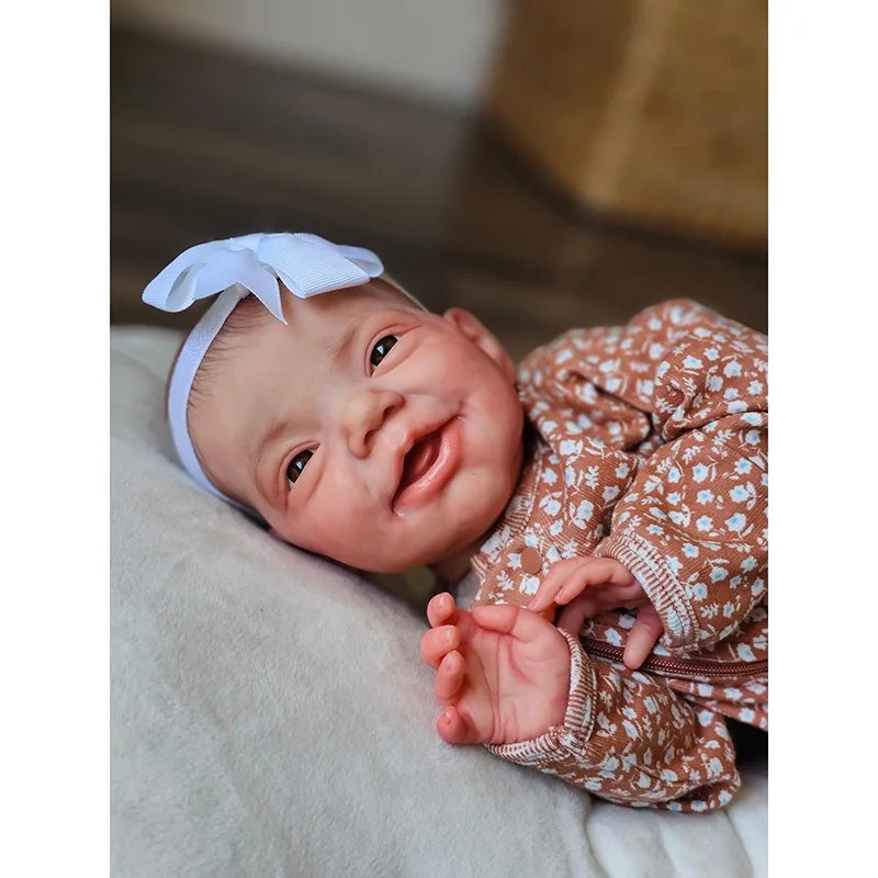48Cm Reborn Baby Doll Charlie Smile Baby Soft Cuddly Bambole Dall'Aspetto Reale Già Dipinte Pelle Vene Visibili Bebêreborn Girl