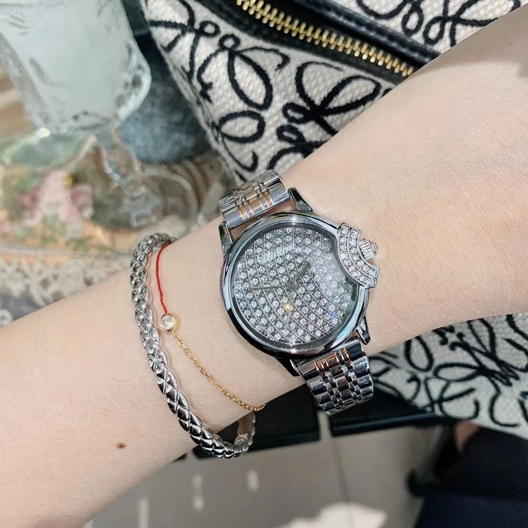 Часы женские Кварцевые водонепроницаемые со стальным браслетом и ремешком из натуральной кожи