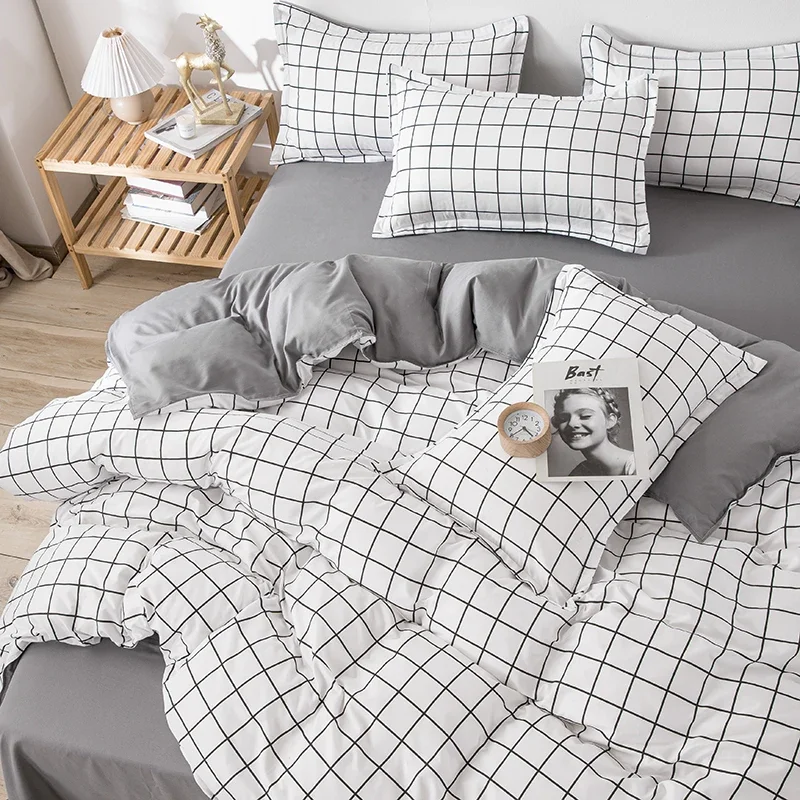 

Grid Lattice Duvet Cover Available In Size 220x240 Includes Pillowcase And Bedding Set Also Acts As A Quilt Cover Blanket