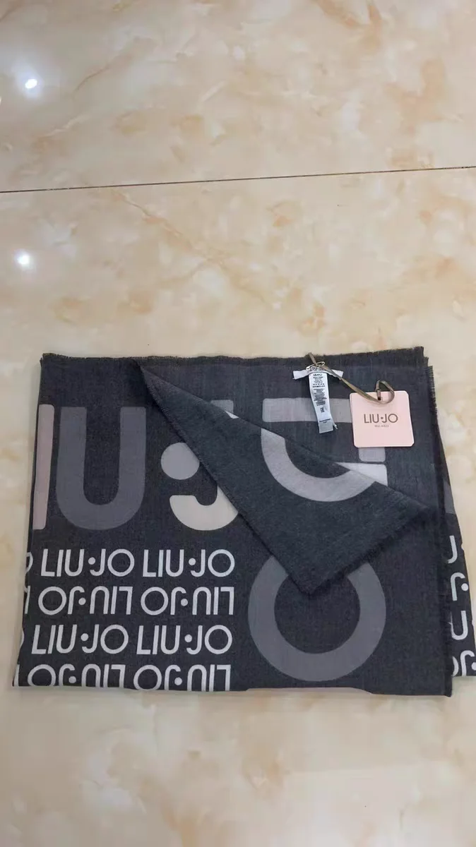 Italian liujo autumn and winter thick letter thick scarf shawl dual use winter accessories tartan scarf women chiffon scarf knitted scarf