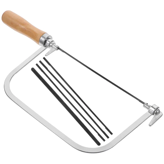 목공의 정수를 위한 일본식 스크롤 톱