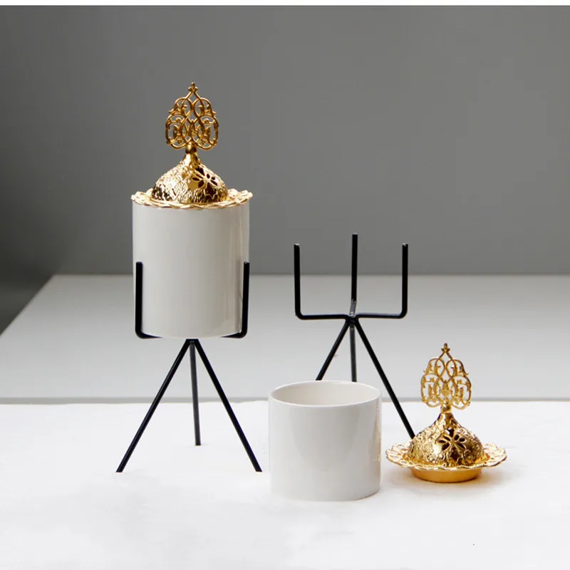 

1pcs Nordic Ceramic Incense Burner Stand Backflow Incense Base For Eid Living room Table Decoration Ornaments Home Accessories