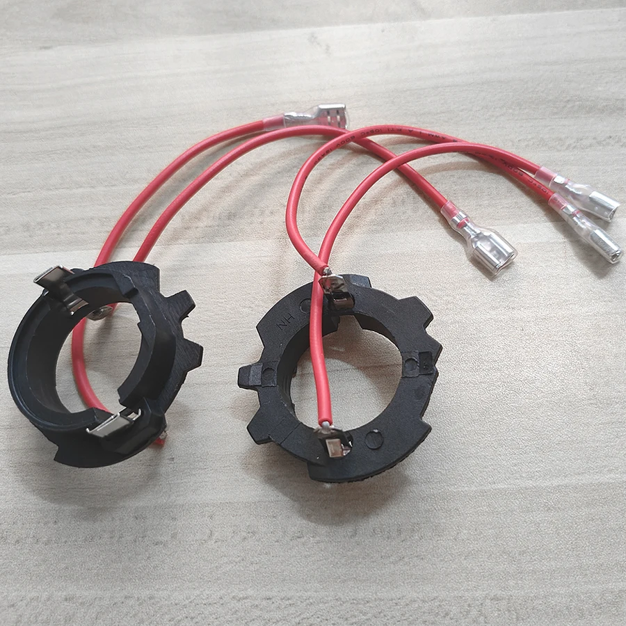 LED Adapters Holders for VW Golf 5 MK5 Jetta Headlight Bulb Base 2Pcs