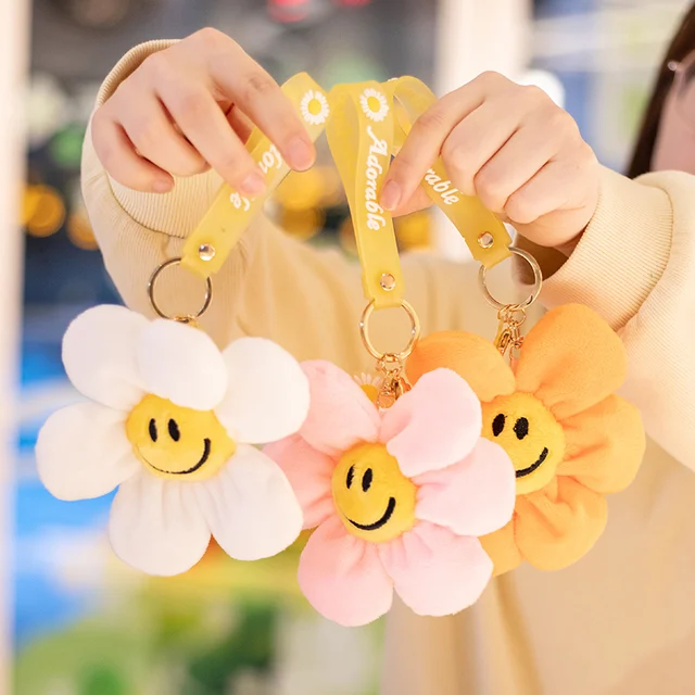 15cm Cute Smiley Flower Pendant Japanese Style Plush Toy Kawaii Flowers Doll Bag Pendant Keychain Home Decor Gifts Child Girl 3