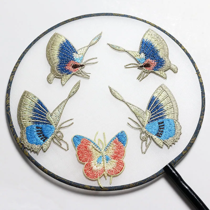 

Flying Little Butterfly Patches Embroidery National Trend Style DIY Symmetrical Fabric Sewing Multi-color Glue-free Hand Sewing