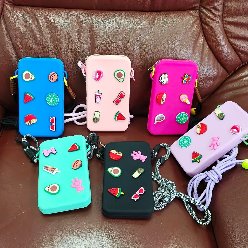 Stylish Waterproof Silicone Crossbody Bag with Zipper - Large Capacity Coin and Phone Purse