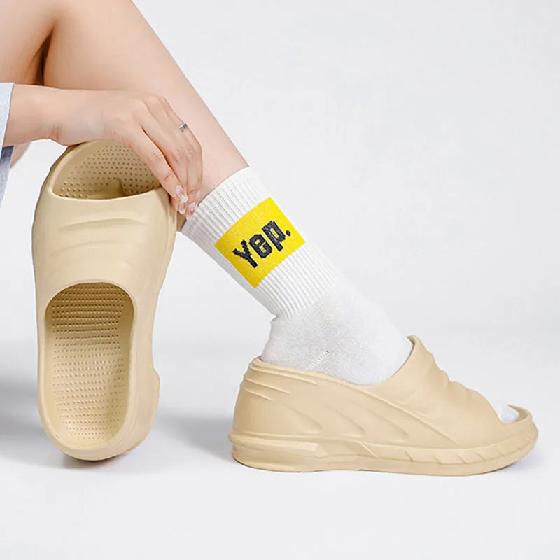 

Summer Fashion Heels Women's Slippers Fashion Platform Muffin Slippers Comfortable Wedge Slides Outside Casual Designer Sandals