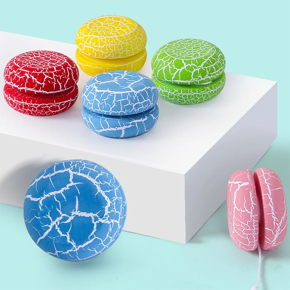 Chinese Yoyo Bulk Toys For Kids outside Playing Ball Wooden Yo-yo Cartoon Child