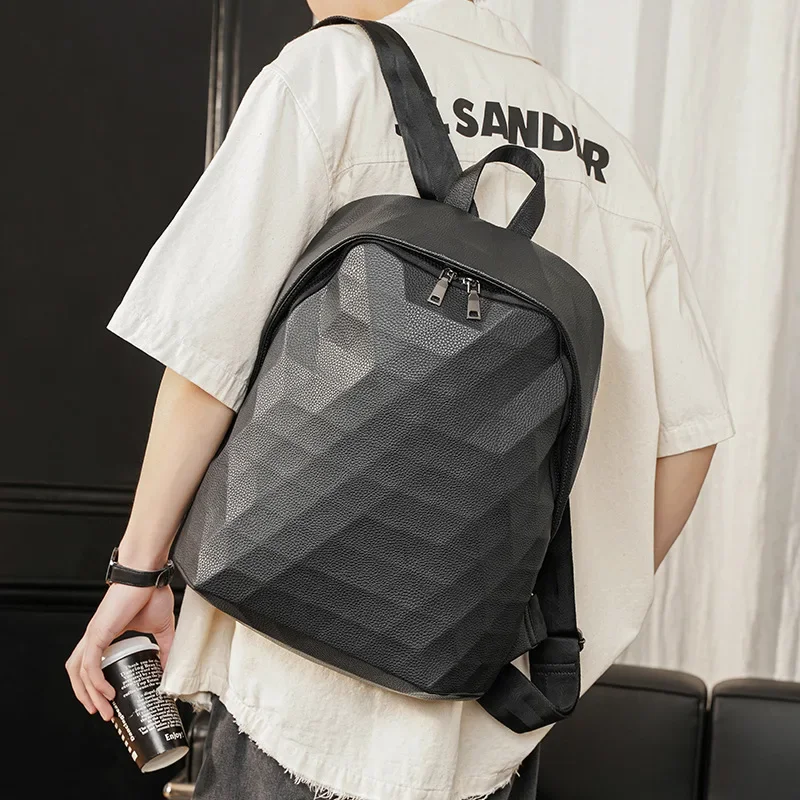 Stylish Geometric Pattern Backpack for Travel and Leisure