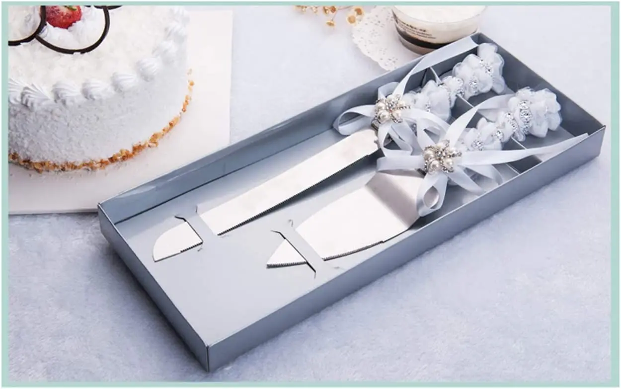 Description Picture 4 of itemEuropean style knife and fork set gift wedding souvenir wedding stainless steel cake knife and spatula