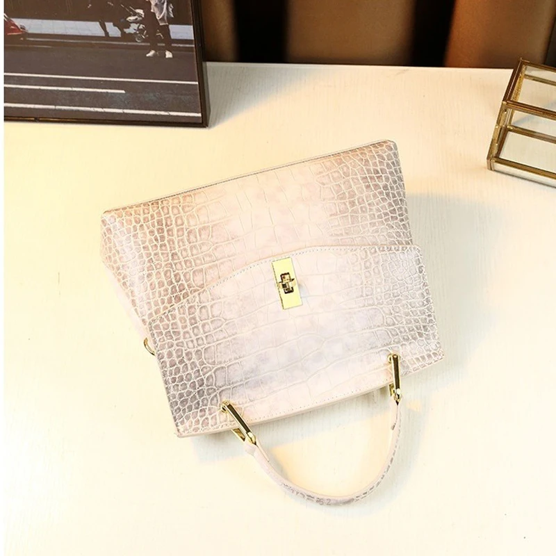 2024 New Versatile and Elegant Women's Fashion and Elegance Handbag Business Commuter Single Shoulder Crossbody Bag