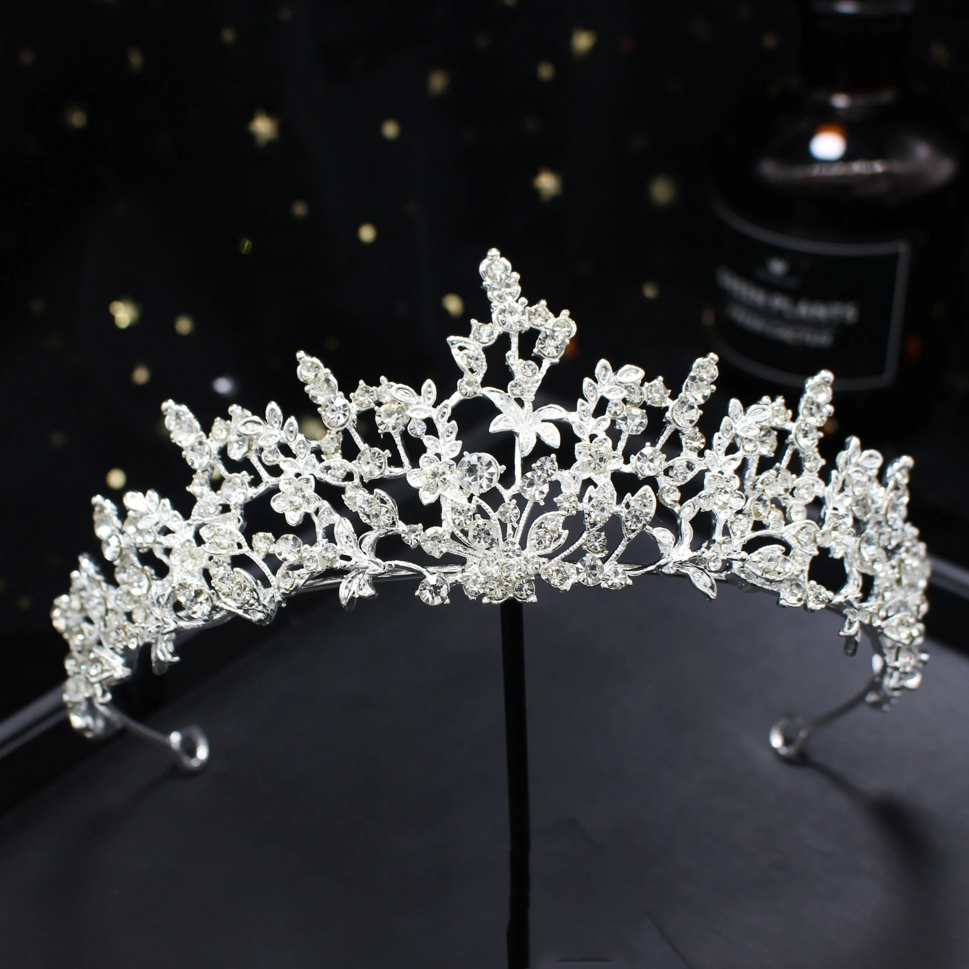 1pc Crown Bridal Vintage Hair Bands Crystal Rhinestone Handmade Hair Bands Crown Princess Birthday Party Plate Headdresses
