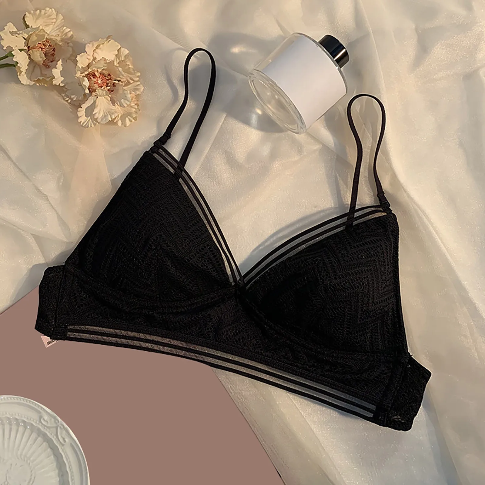

3/4 Cup Solid Color Without Underwire Thin Mold Cup Underwears One-piece Back Closure Breathable Gather Fold Side Breast Bras
