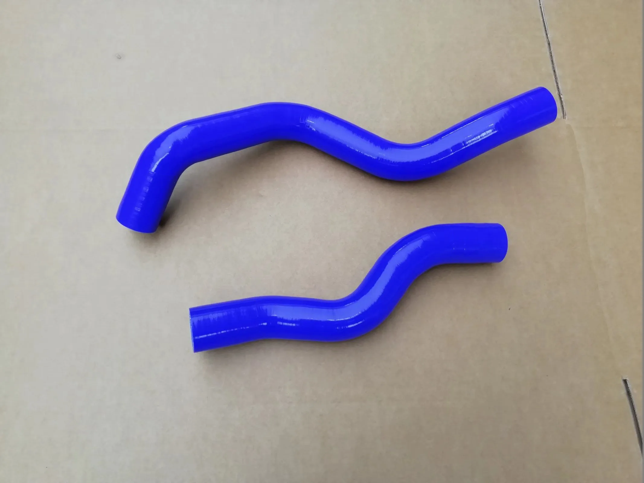 

Силиконовый шланг радиатора 19501-5DO-W00 19502-5DO-W00 для Honda ACCORD 2,0 T2A 195015DOW00 195025DOW00