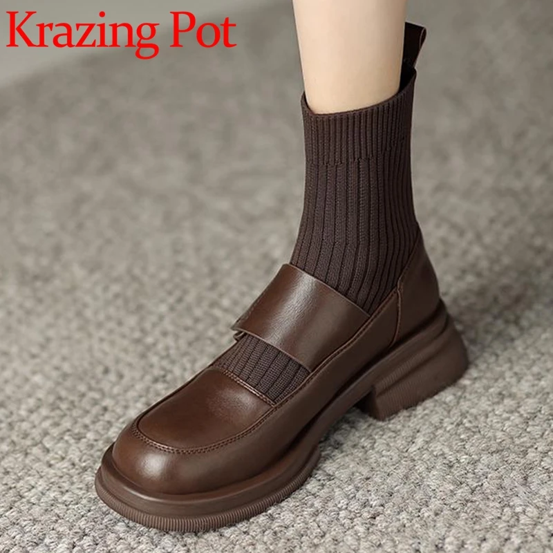 

Krazing Pot Cow Leather Round Toe Med Heels Modern Boots Splicing Thick Bottom Retro Popular Preppy Style Slip on Ankle Boots