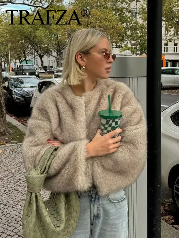 HH Women Fashion Solid Faux Fur Coat O Neck Long Sleeve Cropped Jacket Autumn Winter Female Fashion High Street Outerwear