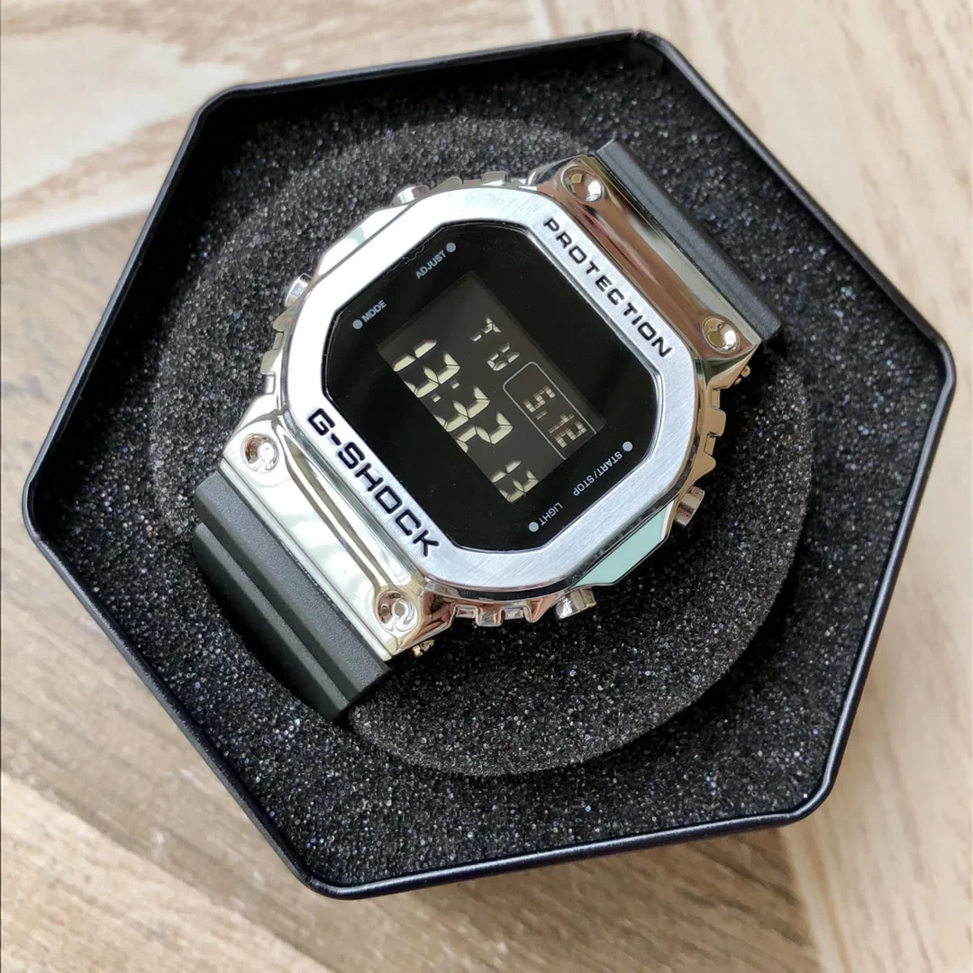 G-SHOCK GM-5600 ø л  簢  ð,    ð,   LED 