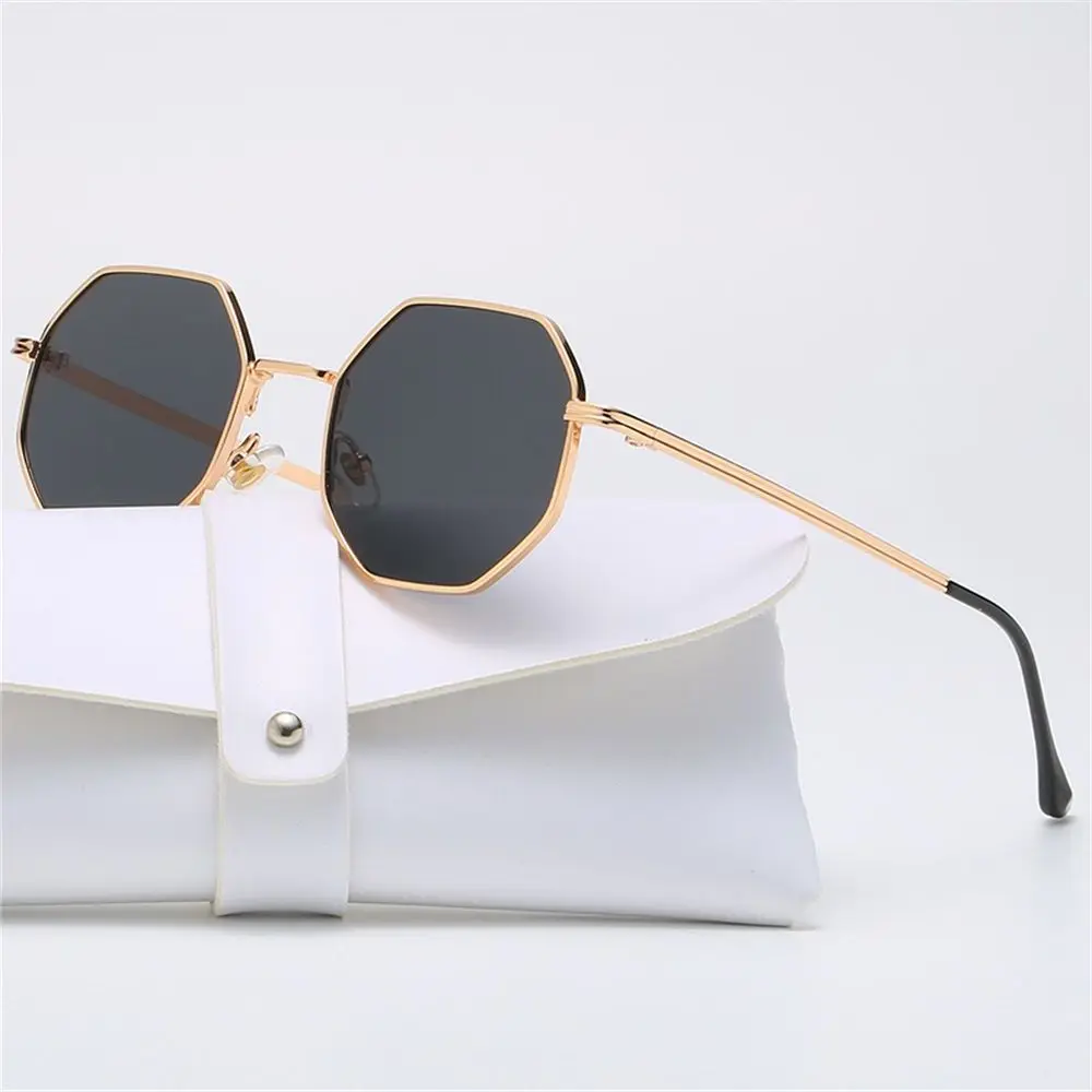 Square Sunglasses Polygon Sun Glasses Small Frame Metal Sunglasses UV Protection Shades Fashion Sunglasses for Men/Women 2