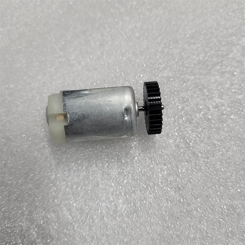 

For 2015-2016 volkswagen Transporter / Caravelle MK VI DRIVER Side Door Latch with power lock motor original/OEM car accessories