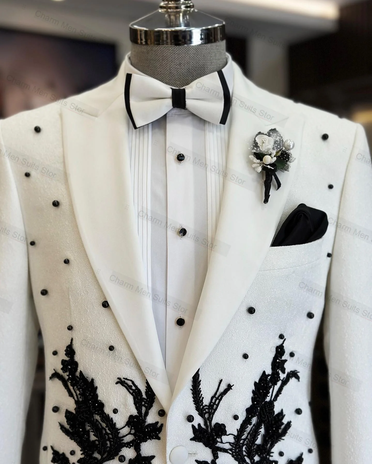 White Men Suits Set 2 Piece Blazer+Pants Custom Made Appliqued Beads Jacket Formal Office Business Groom Wedding Tuxedo Coat