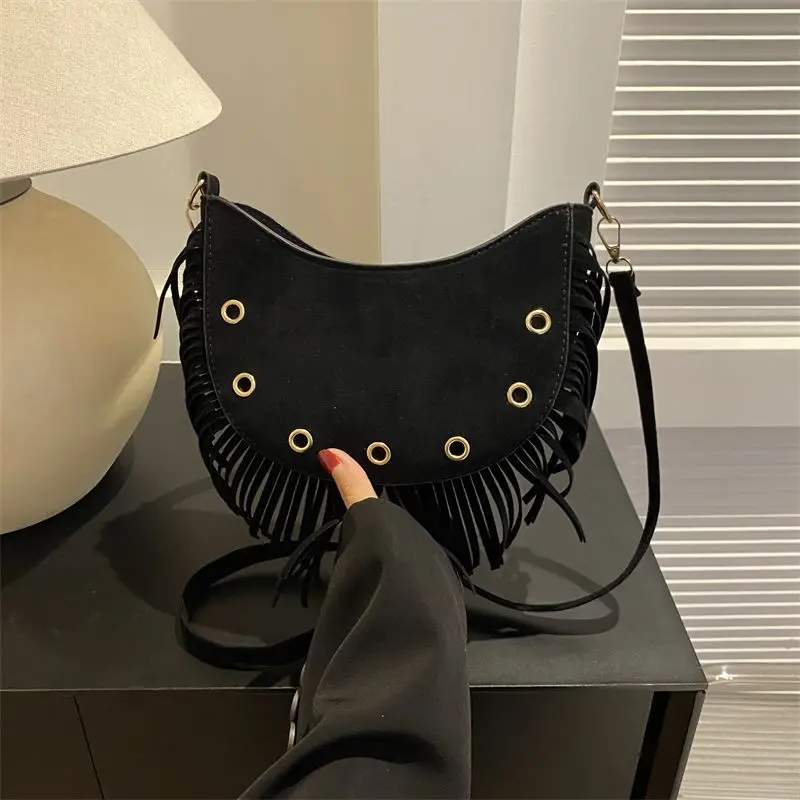 

Saddle Women Shoulder Crossbody Bags Vintage Fashion Bags Women's Handbags Purses Women Bohemian Fringe Tassel Bag
