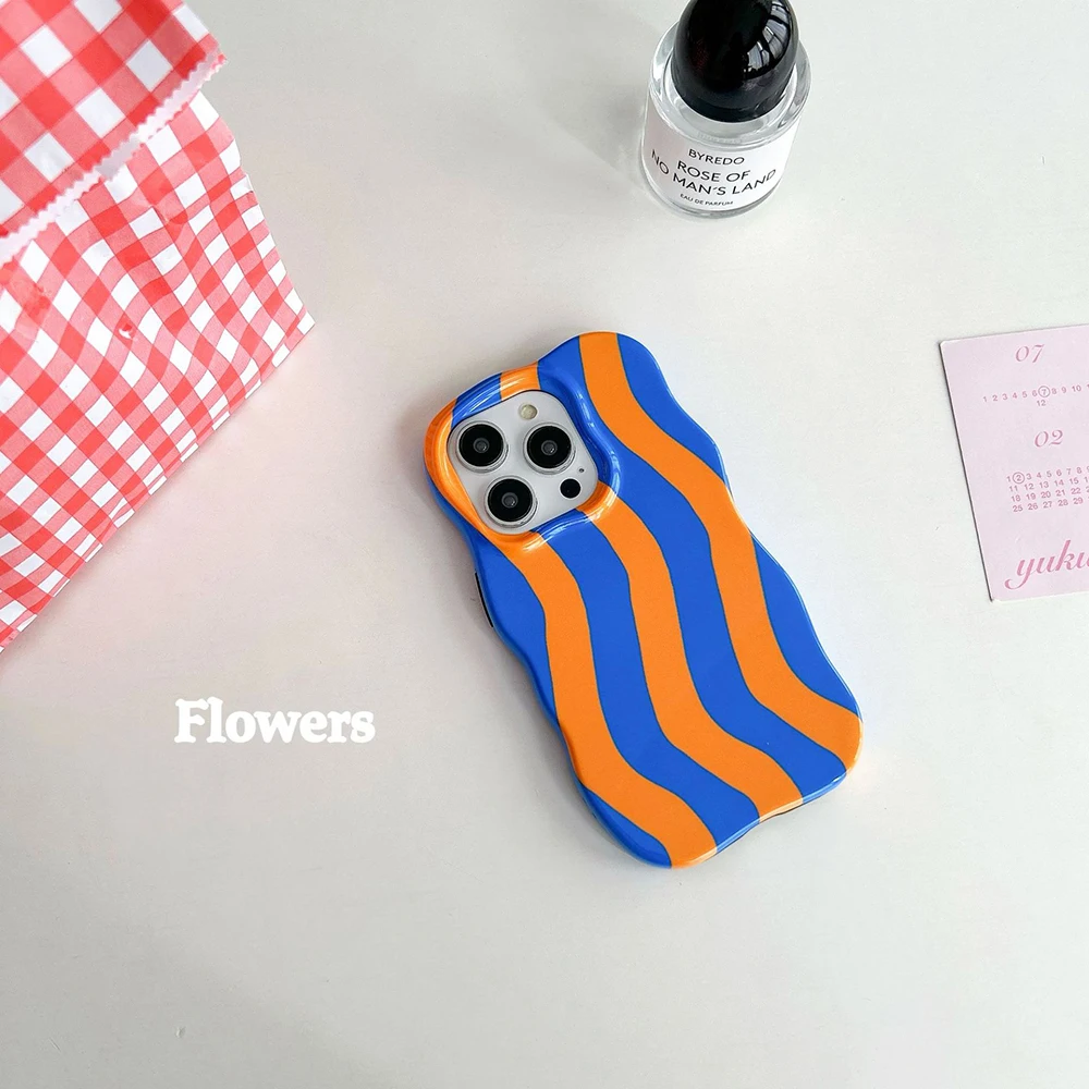 Sleek 2-in-1 Glossy Stripes Phone Case with Wave Edges & Comfortable Touch