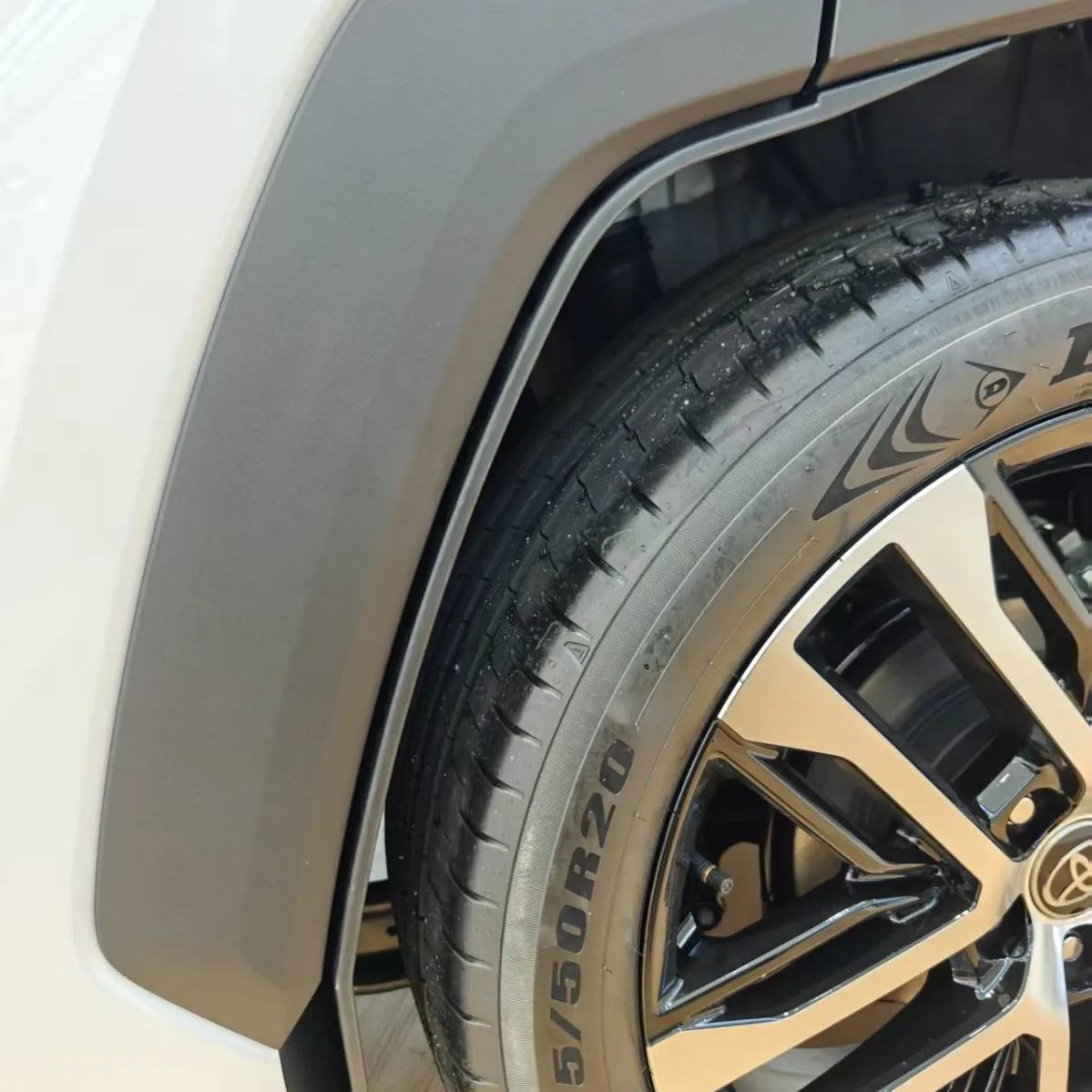 2pcs 자동차 머드 가드 토요타 RAV4 코어 XA60 스즈키 어크로스 20262028 머드 플랩 리어 휠 스플래시 가드 펜더 머드 플랩 액세서리