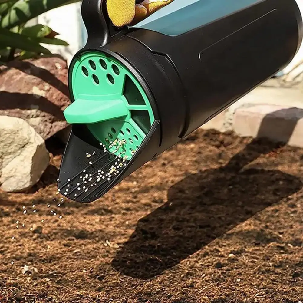 Handheld Seeds Spreader 2.5L Capacity Sowing Pot with Adjustable Lid Manual Dispenser for Grass Seeds Fertilizer Salt