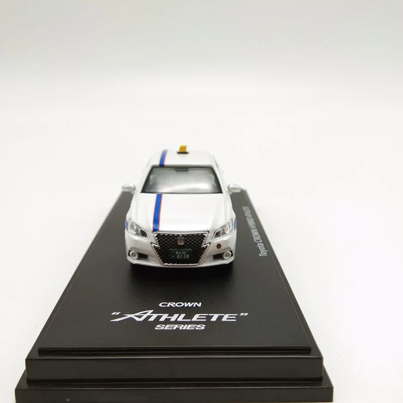 

Коллекция моделей из сплава Королевского такси масштаба 1:64