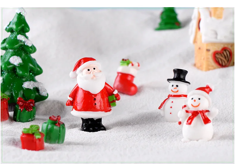 New Christmas Gift Figurines Miniature Santa Claus Snowman Micro Landscape Ornaments For Home Decorations Kawaii Desk Decor Room
