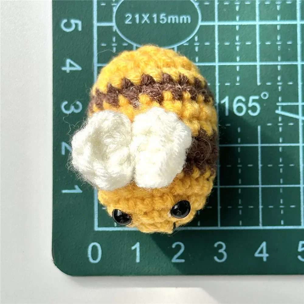 5Pcs Crochet Bees Crocheted Mini Bees Pendants Car Key Ring DIY Handmade Knitted Keychain Keyring Handbag Charms Gift knitted keychain