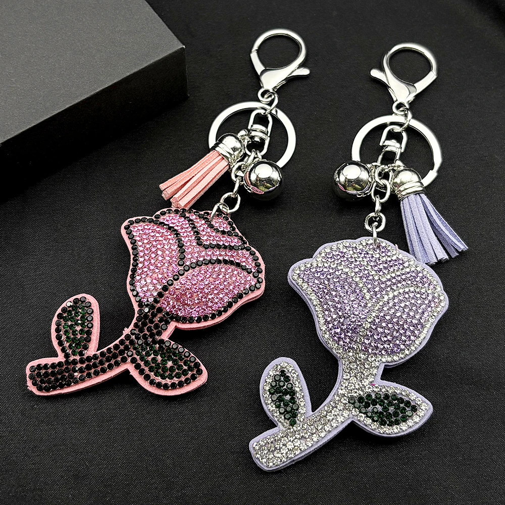Schlüsselanhänger mit rosa Rosenblüten für Damen und Herren, voller Kristall-Strass-Quasten, eleganter Charm-Taschenanhänger, Damenschmuck, Valentinstag – Detail 6