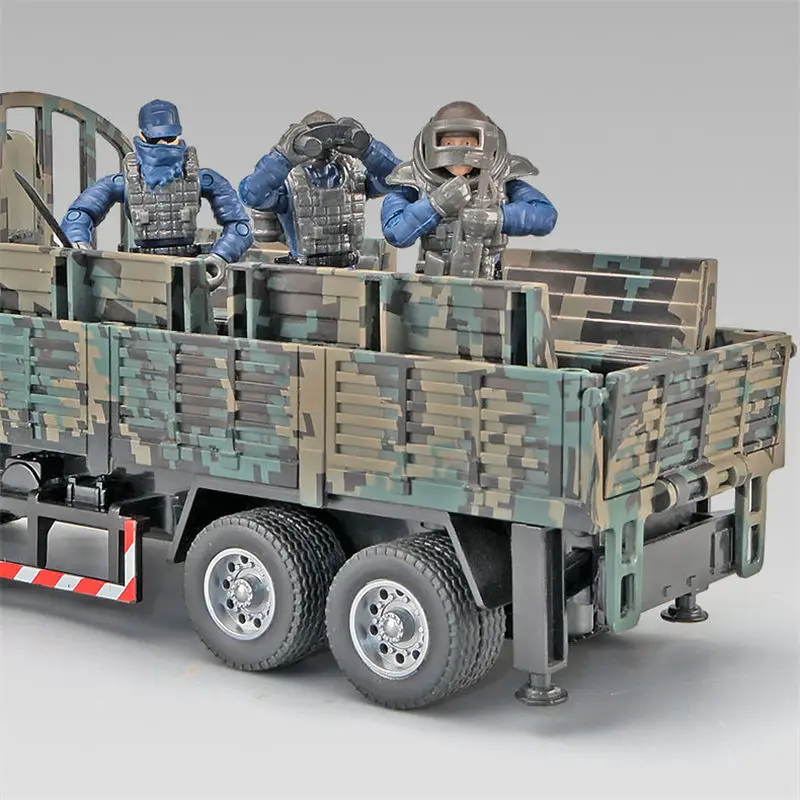 Alloy Tactical Truck Armored Car Model Diecast Military Personnel Carrier Transport Vehicle Model Sound and Light Toys Gift 4